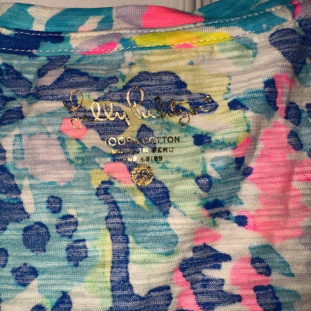 Lilly Pulitzer Tye Dye Shirt! - Picture 5 of 5